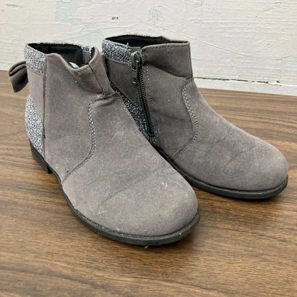 Toddler Girls Grey Boots With Bow Size 12 NWOT